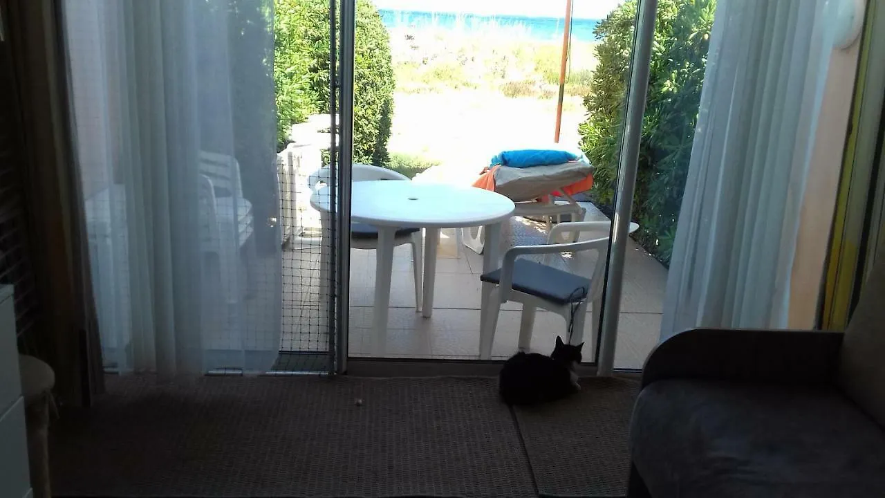 Appartement AVVENTURA Vacances Sud à Hyères 0*,  France